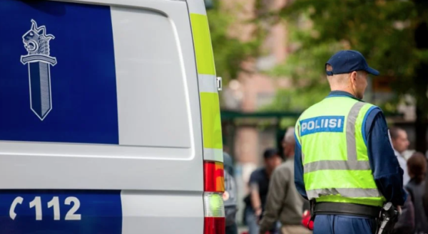 Sujeto apuñala a varias personas en un centro comercial en Finlandia; ya fue detenido