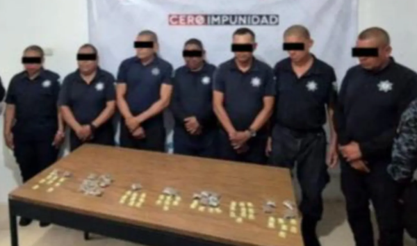 Detienen a siete policías municipales de Frontera Comalapa, Chiapas, por vender drogas
