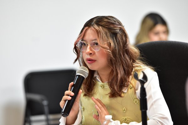 Jael Argüelles califica de engañoso y evasivo al secretario de Salud; exige transparencia por sarampión