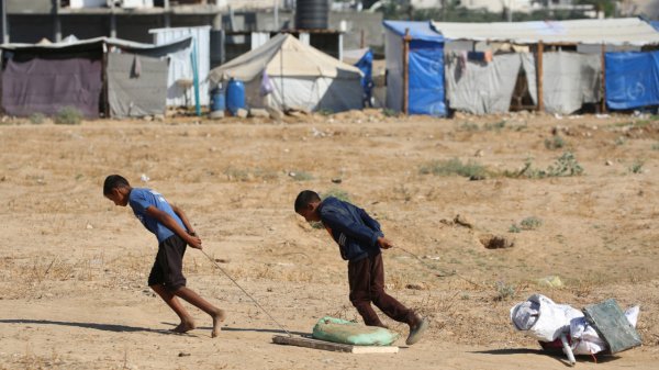 Israel anuncia un plan para concentrar a 600,000 palestinos en el sur de Gaza