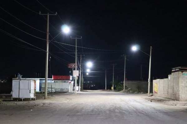 Finaliza Municipio instalación de alumbrado LED en las colonias Sol de Oriente y San Agustín