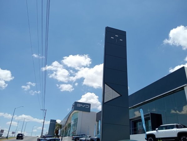 Cierre de la agencia de autos Chirey, situación temporal: AMDA Chihuahua