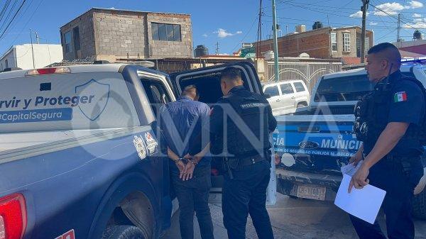 ¡Los cachan en pleno acto dentro de un camión!