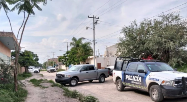 Detienen a cuatro policías municipales de Villagrán, Guanajuato; son acusados de operar para el Cártel de Santa Rosa de Lima