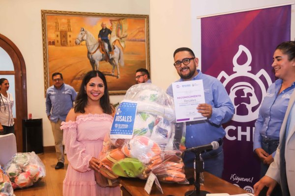Entrega ICHD material deportivo a ganadores de la convocatoria “Municipios Juntos en Movimiento 2025”