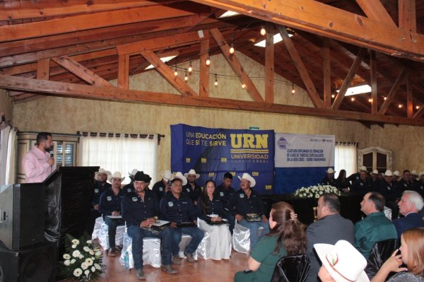 Clausuran Diplomado de Formación de Guías de Turistas Especializados en la Ruta Creel–Sierra Tarahumara