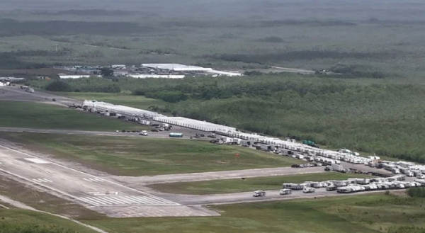 Legisladores de Florida demandan a Ron DeSantis por negarles el acceso al 
