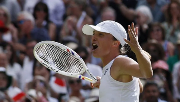 ¡Es perfecta! Iga Swiatek aplasta a Amanda Anisimova y es la nueva reina de Wimbledon, su sexto título de Grand Slam