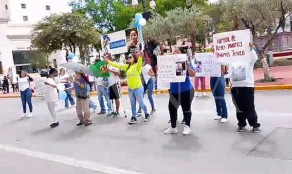 Marchan por Jasiel y exigen traslado de padrastro a Cereso Varonil