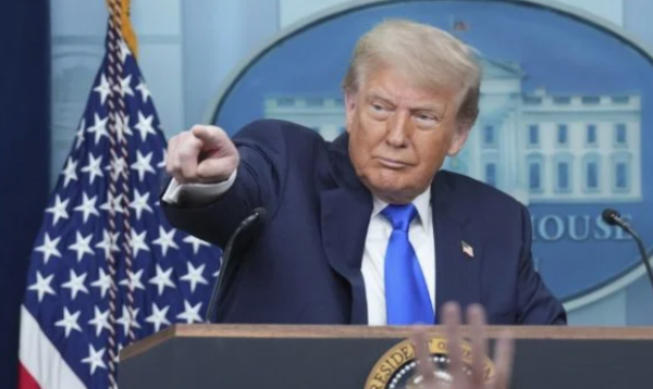 Trump promete imponer aranceles del 100 % a Rusia si no hay un acuerdo de paz