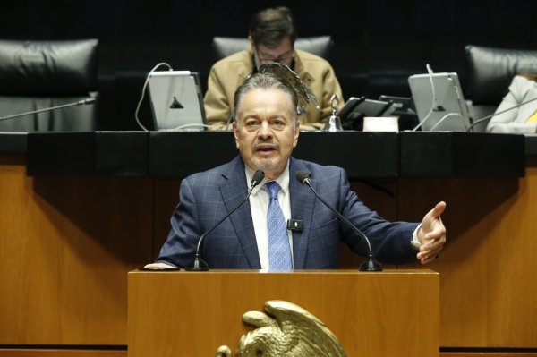 “Todos tus datos en manos del gobierno”: advierte Mario Vázquez sobre peligros de la CURP biométrica