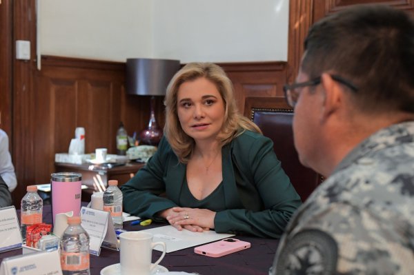 Maru Campos encabeza mesa de seguridad: Acuerdan fortalecer estrategia en Ciudad Juárez y otras regiones