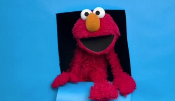 Hackean cuenta de X de Elmo de Plaza Sésamo; publican que Trump aparece en los archivos Epstein