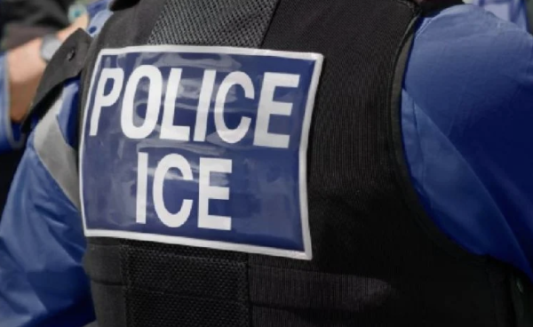 California y Massachusetts proponen que agentes de ICE no se cubran el rostro durante redadas