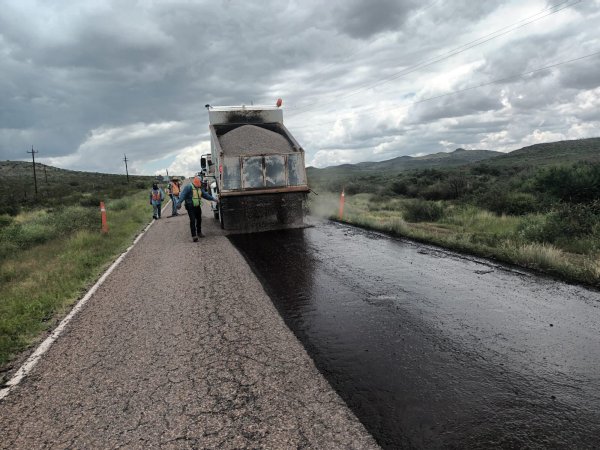 Comienza SCOP trabajos de mantenimiento en la carretera Camargo-Ojinaga