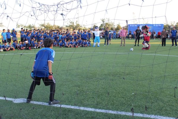 Programa “Goles por la vida” del IMPAS ya tiene 200 NNA inscritos: Luis Arrieta