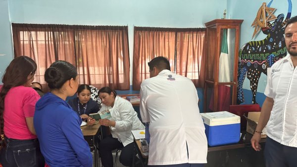 Refuerza Delicias vacunación contra el sarampión en zonas vulnerables