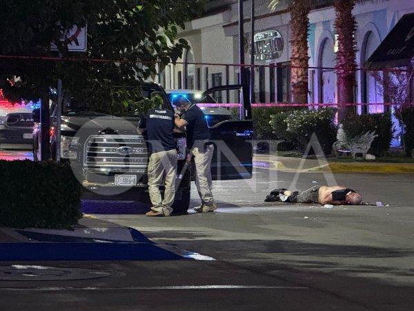 Hombre es asesinado a cuchilladas tras riña en bar La 33 de Plaza Cumbres