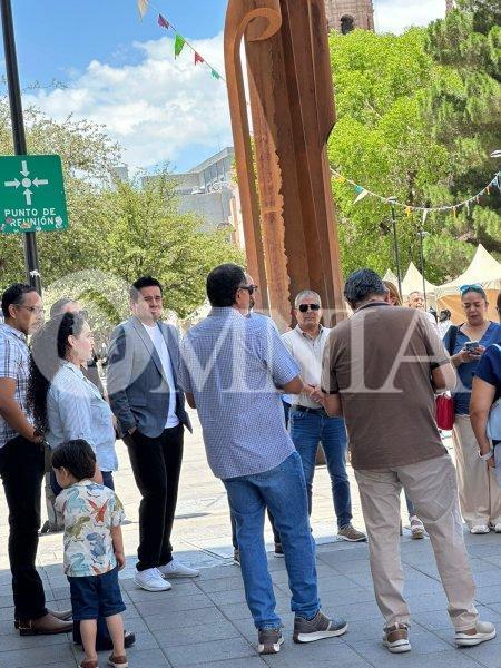 Vecinos de “Monte Xenit” se niegan a hablar ante la prensa