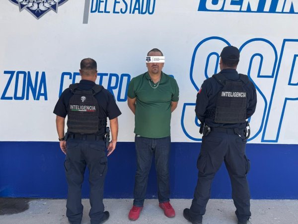Arrestó Inteligencia de la SSPE a sujeto con arma de fuego en la capital