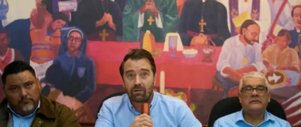 Principal grupo de DDHH de El Salvador abandona la nación ante represión continua de Bukele