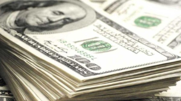 Peso mexicano se deprecia ante fortalecimiento de dólar; cierra en 18.75 unidades