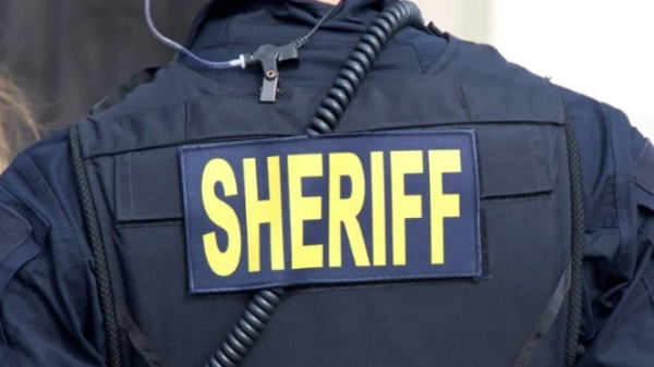 Mueren al menos tres agentes en explosión en centro de entrenamiento de la policía de Los Ángeles