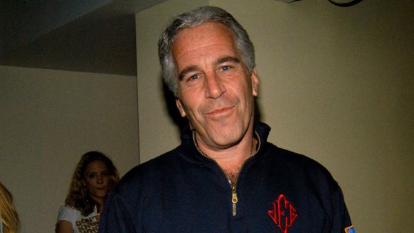 Mil víctimas, 0 nombres de abusadores: ¿qué está mal con el caso Epstein que estremece EU?