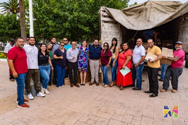 Brindan paquetes de útiles escolares al 100% de las primarias en Meoqui con apoyo de Gobierno del Estado