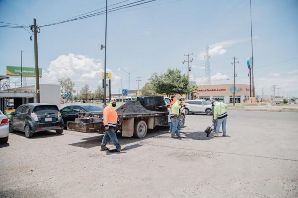 Se siguen atendiendo reportes puntuales de baches en calles de distintos sectores de Camargo