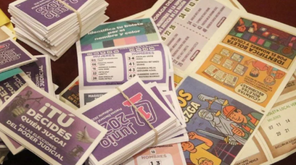 INE indaga a 626 personas por distribución de 63 versiones de acordeones ilegales en la elección judicial