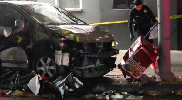 Atropellamiento masivo deja 30 heridos en Los Ángeles; hay tres en en estado grave