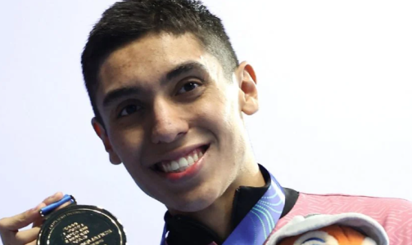 El nadador artístico Diego Villalobos conquista bronce en el Mundial de Deportes Acuáticos en Singapur