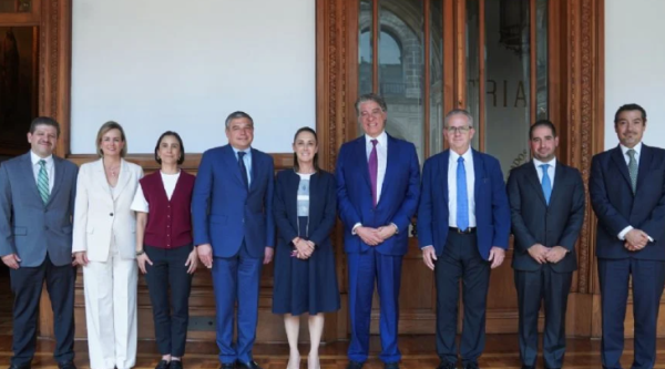 ¿Quién es Bob Pérez? El ejecutivo de Baker Hughes que recibió en Palacio Claudia Sheinbaum