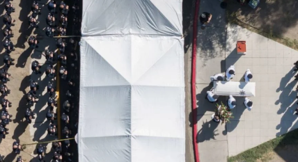 “Lo mataron porque nunca aceptó nada del crimen”: viuda de policía de Mexicali exige justicia