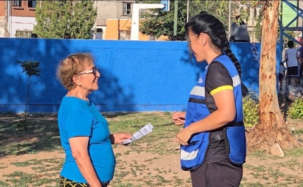 Instala Municipio módulo de información del Presupuesto Participativo en parque Melchor Ocampo