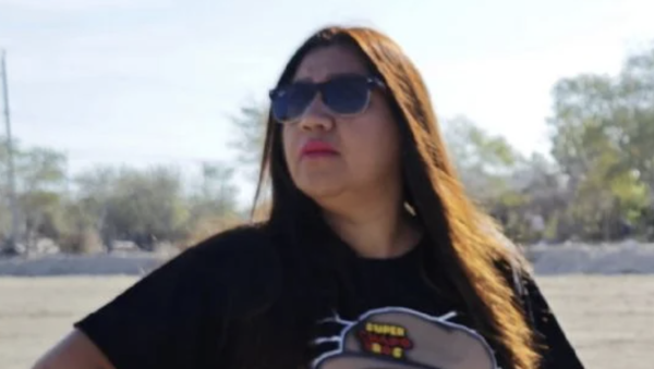 Regidora borra foto con playera de “El Chapo” sin responder a críticas