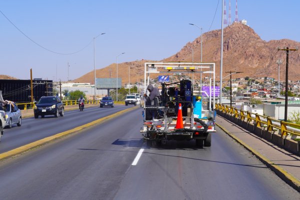 Ha colocado Municipio 11 mil metros lineales de pintura vial en lo que va del 2025