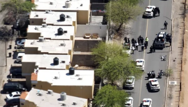Con apoyo de drones, capturan a dos hombres en Hermosillo; robaron una motocicleta
