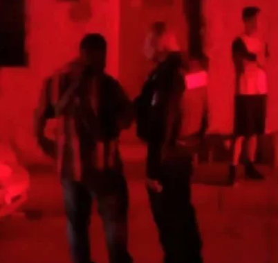 Policía municipal de Irapuato golpea e insulta a un reportero (video)