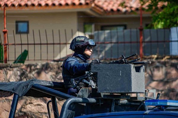 Sinaloa registra 16 asesinatos el sábado y domingo inicia con enfrentamiento, pese a llegada de más militares