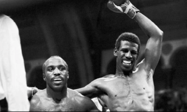 Dwight Muhammad Qawi, boxeador que pasó de prisión a campeón mundial, muere a los 72 años