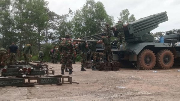 Tailandia acusa a Camboya de violar recién alcanzado acuerdo de tregua