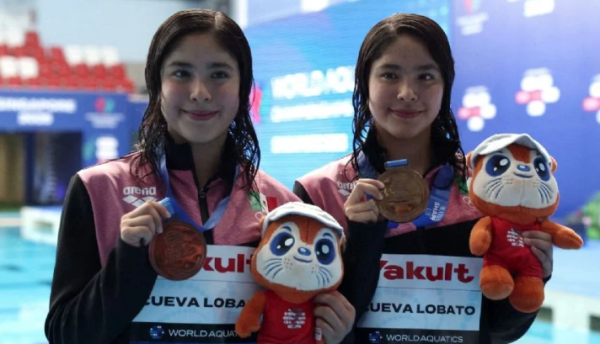 ¡Son medallistas mundiales a los 14 años! Lía y Mía Cueva conquistan bronce en clavados sincronizados, sexta presea para México en Singapur