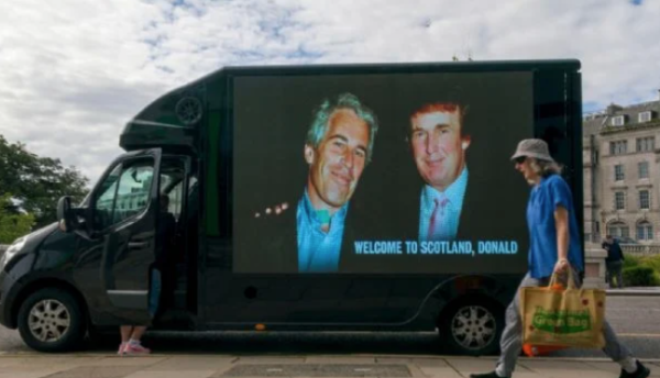 Mayoría de estadunidenses reprueba a Trump por manejo del caso Jeffrey Epstein