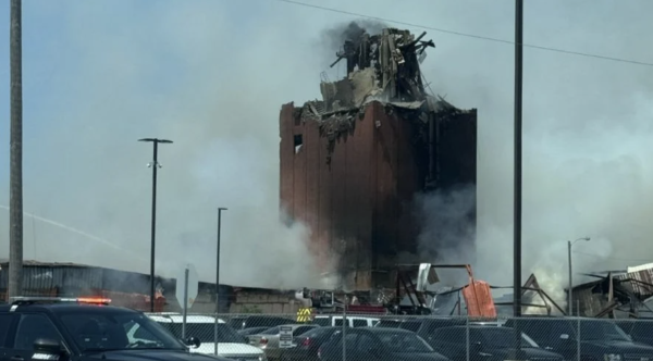Explosión en una fábrica de Nebraska deja al menos tres desaparecidos
