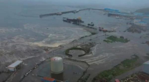 Sheinbaum descarta daños en México tras alerta de tsunami por sismo en Rusia