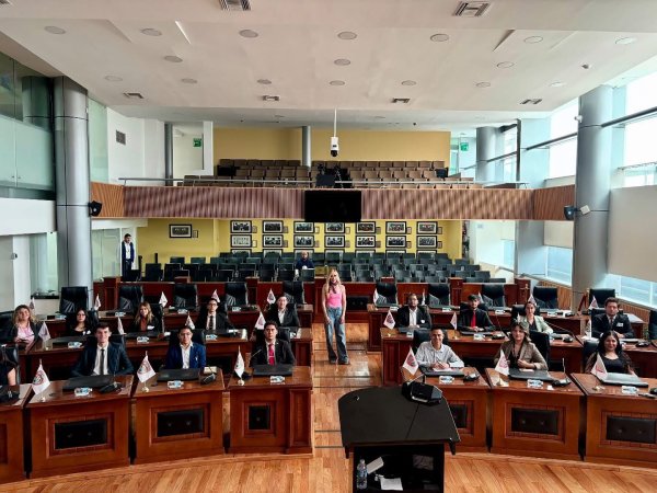 Invita diputada Brenda Ríos a juventudes al Parlamento Juvenil 2025