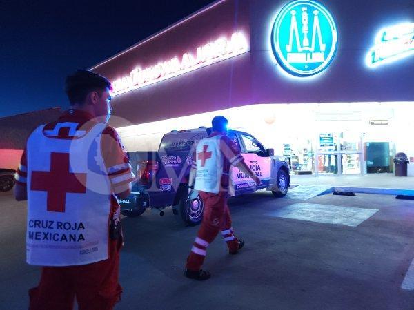 Asaltante en bicicleta roba caja registradora en farmacia Guadalajara y es detenido