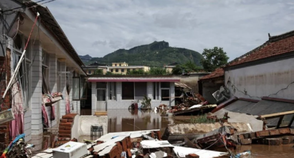 Asciende a 60 la cifra de muertos por inundaciones en el norte de China; hay 27 desaparecidos